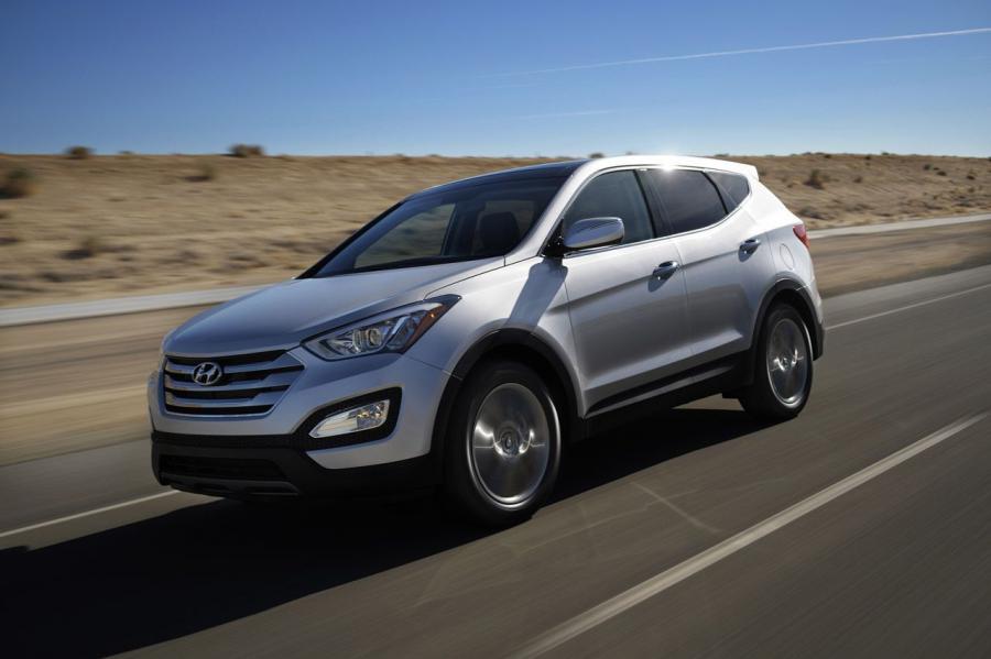  Hyundai Santa Fe 2013 года  (фото 2 из 108)